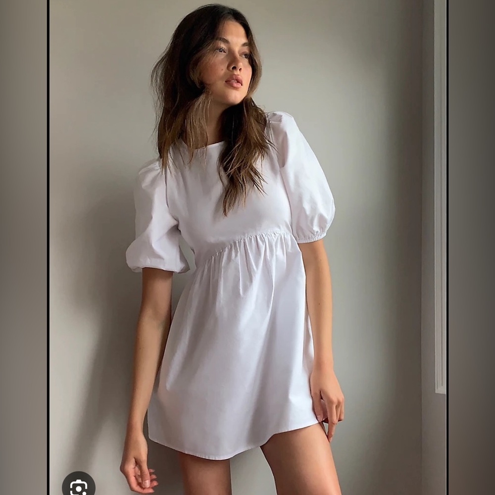 Aritzia Sunday Best Saida Dress